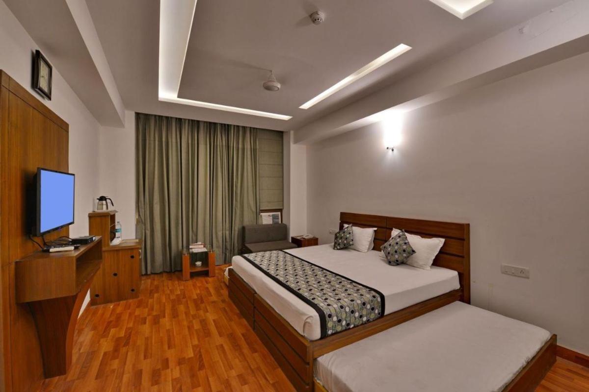 Modi Hotel & Resorts Pinjaur Екстериор снимка