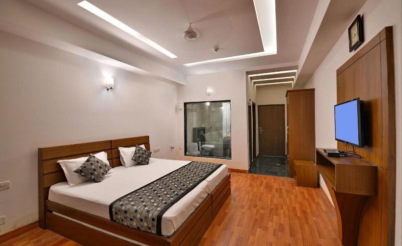 Modi Hotel & Resorts Pinjaur Екстериор снимка